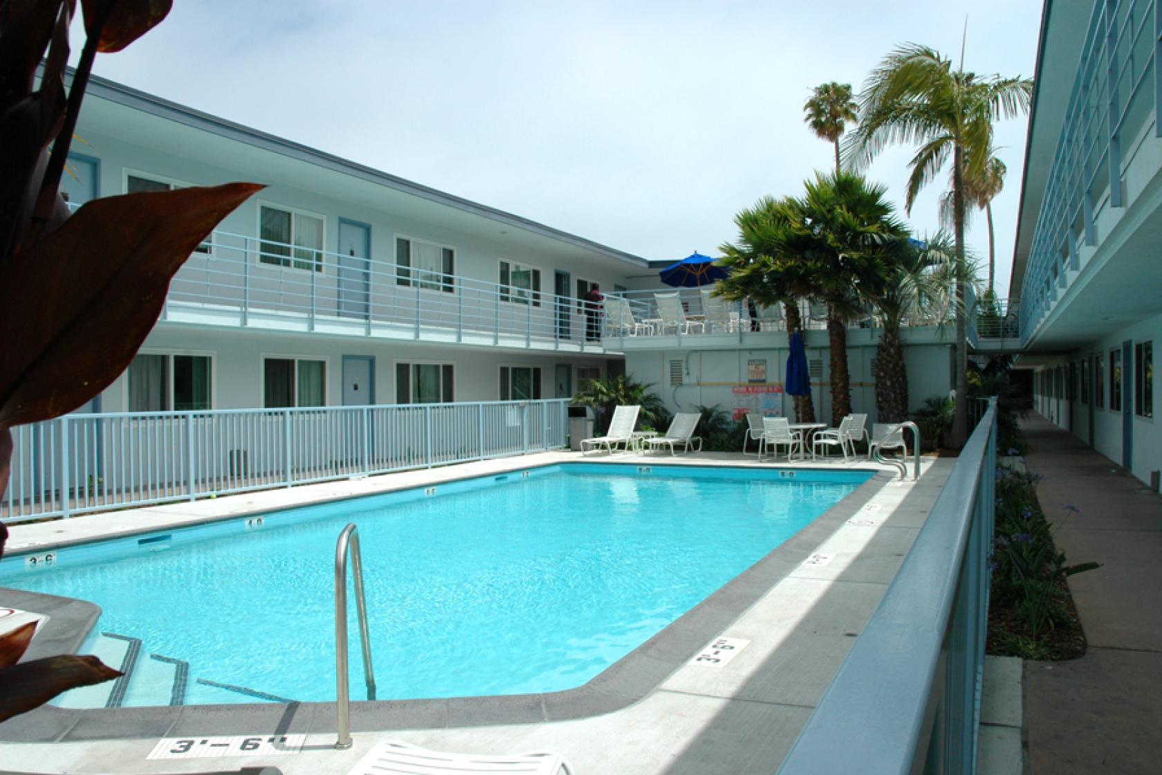 pool at El Dorado Apartments