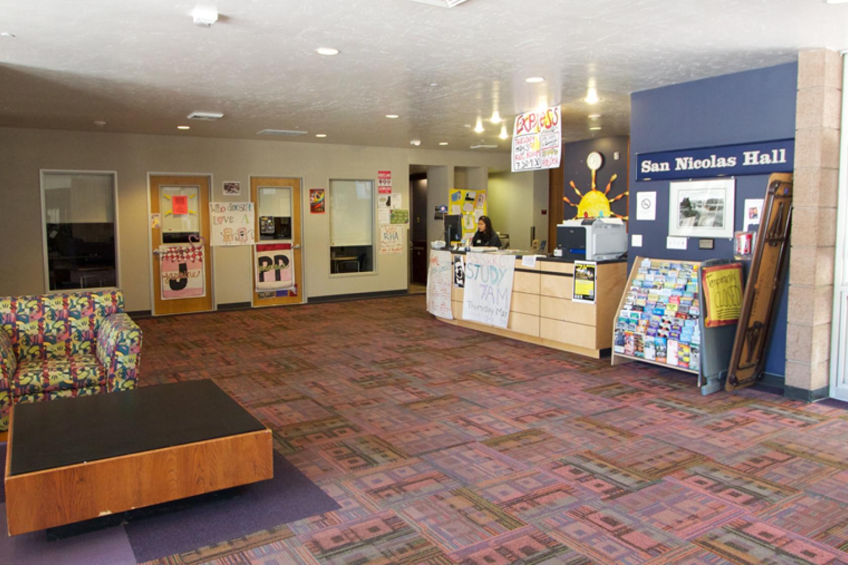 San Nicolas front desk