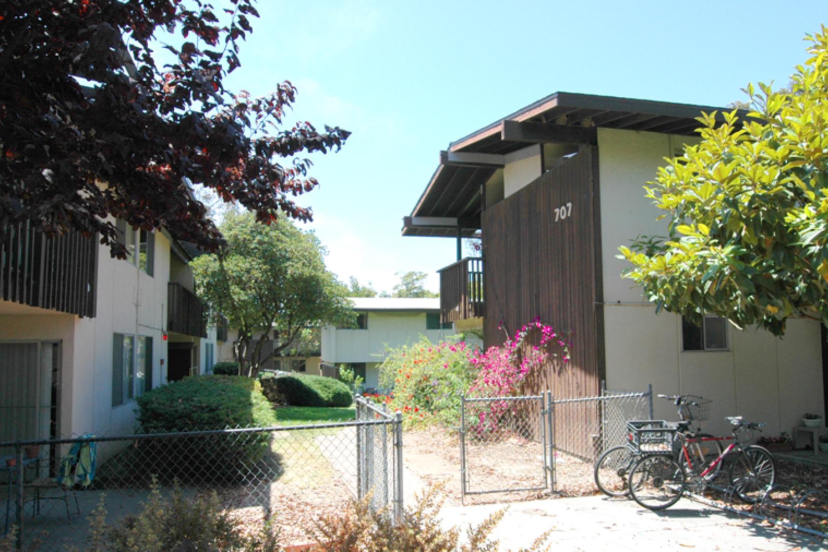 exterior of West Campus FSH