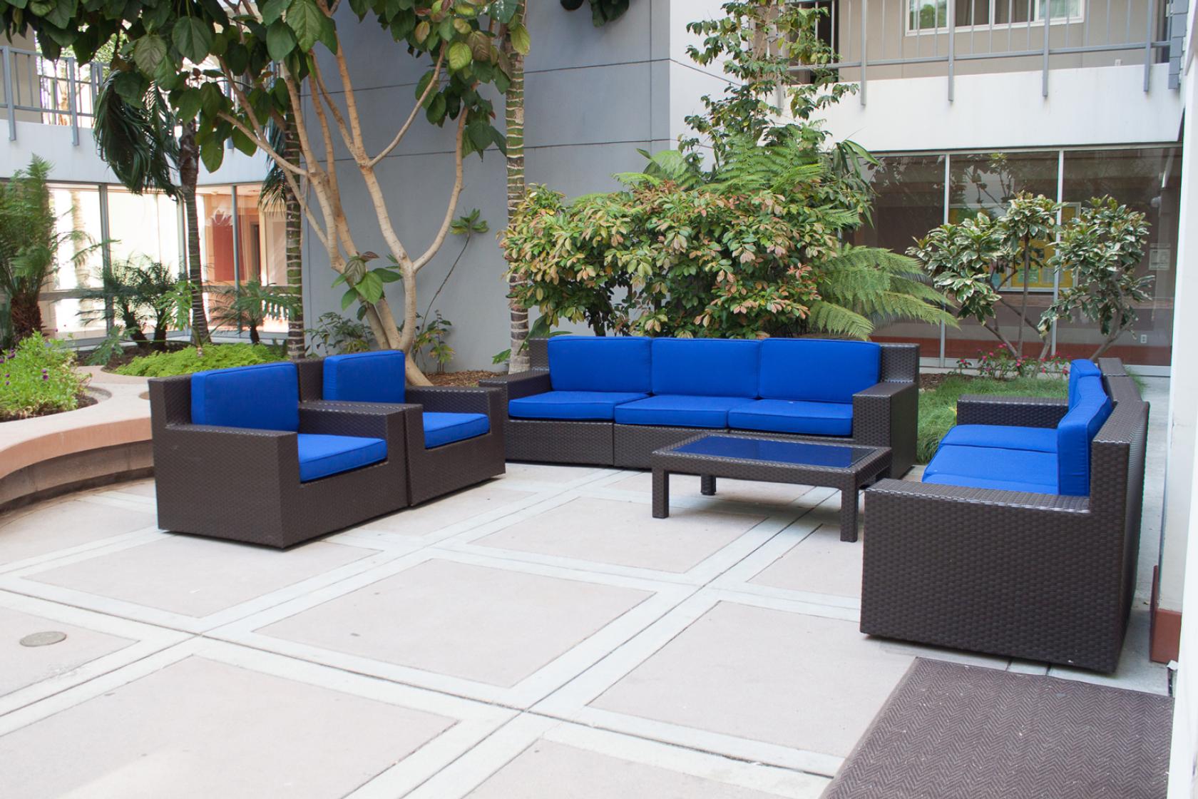 exterior patio furniture at San Rafael